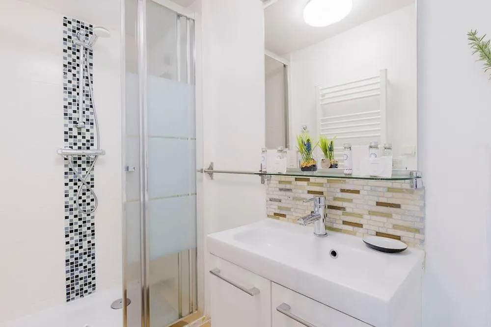Apartament Cosy For 2 People - Jardin Du Luxembourg Paryż